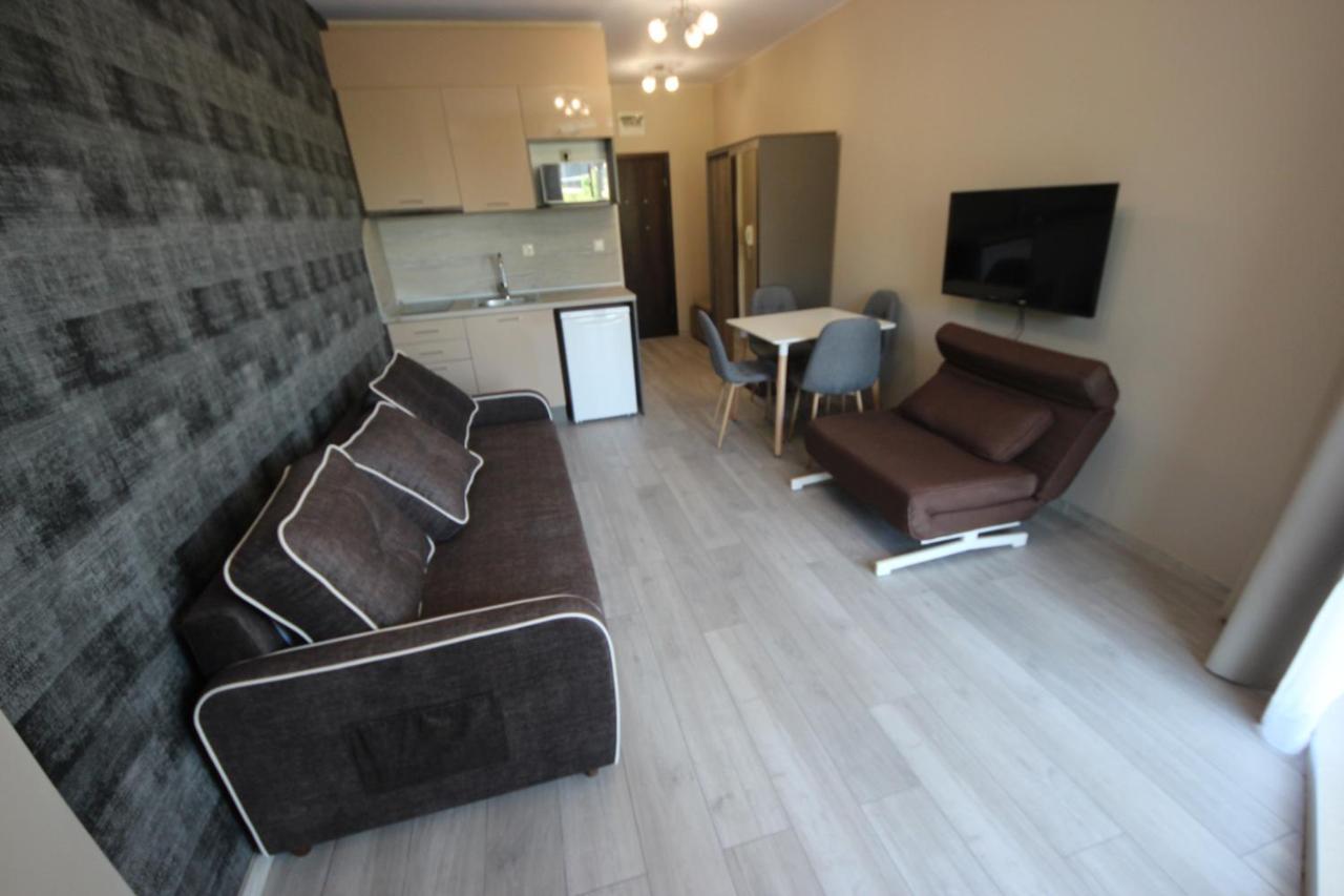 Menada Luxor Apartments Sveti Vlas Bilik gambar
