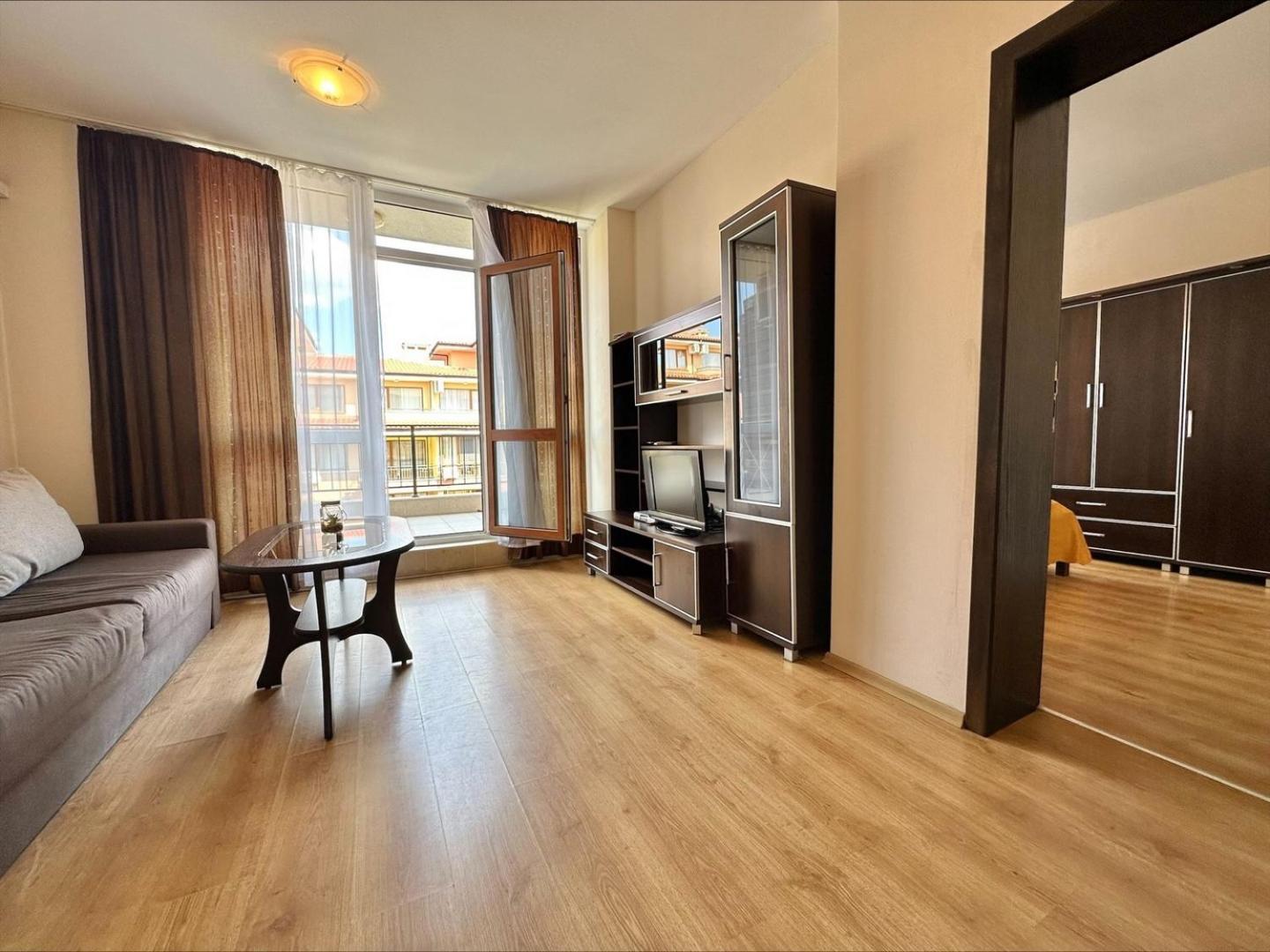 Menada Luxor Apartments Sveti Vlas Bilik gambar